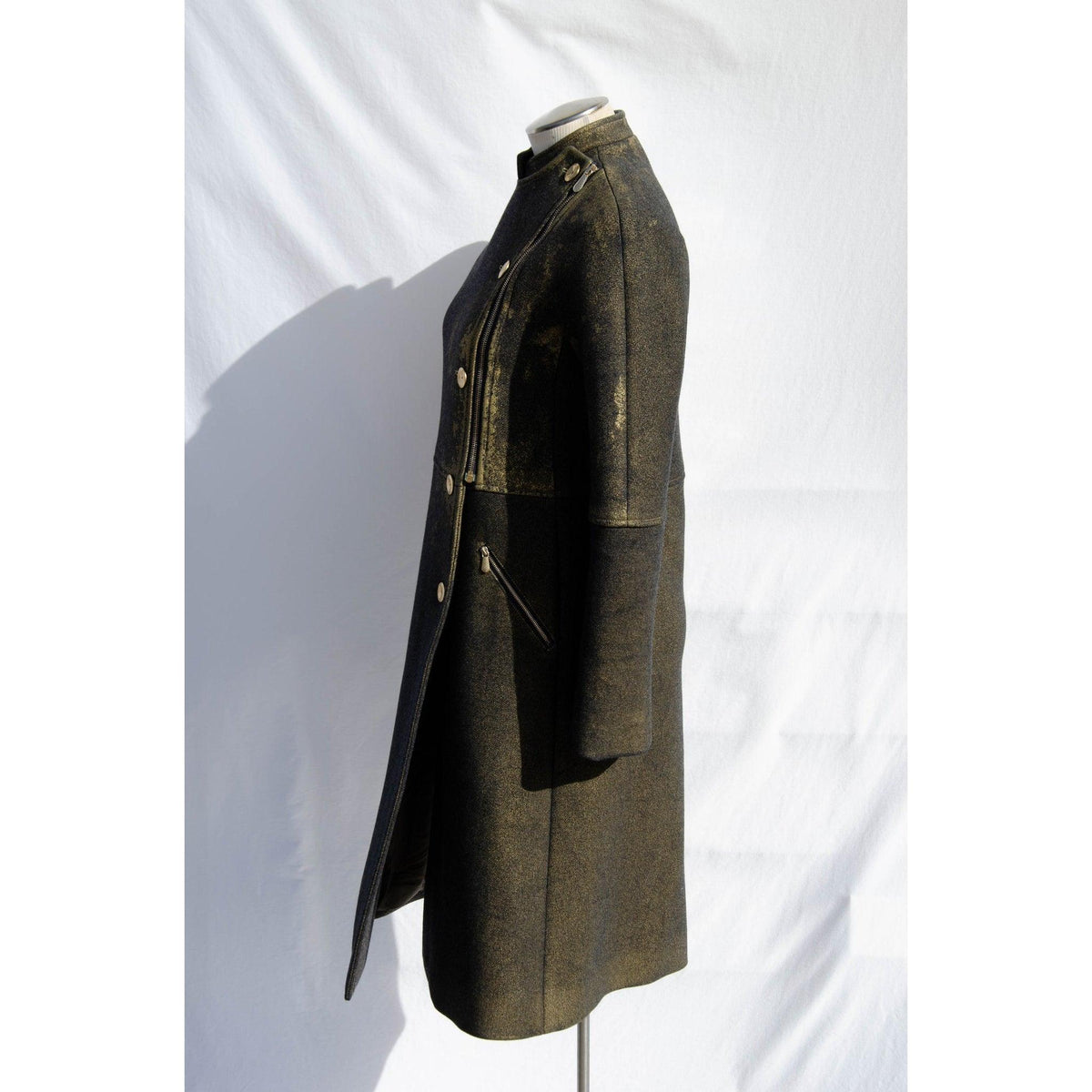 BOTTEGA VENETA Pre Fall 2012 Distressed Gold Coat | Size IT 40 - theREMODA