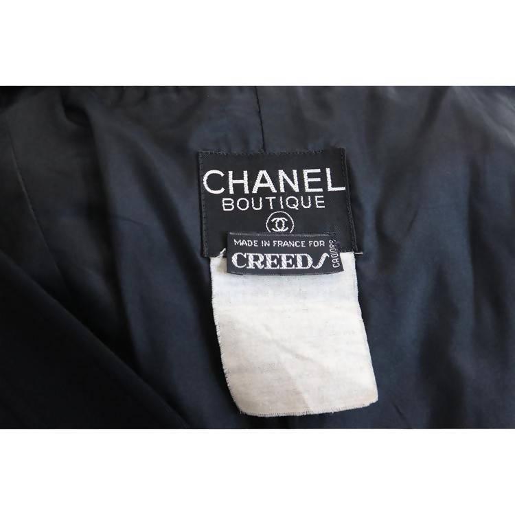Pre-Owned CHANEL Navy Blue Double Knit Jacket and Skirt Set | Size EU 40 - theREMODA
