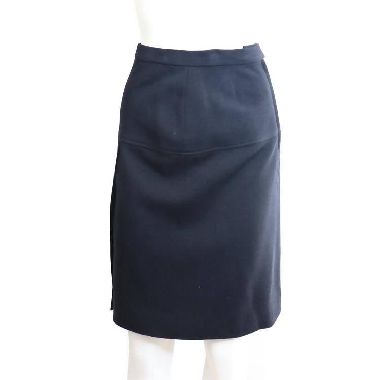 Pre-Owned CHANEL Navy Blue Double Knit Jacket and Skirt Set | Size EU 40 - theREMODA
