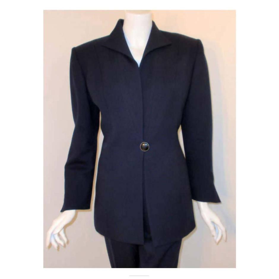 Pre-Owned CHRISTIAN DIOR 1980's Two-Piece Dark Blue Pant Suit | Size 8 - theREMODA