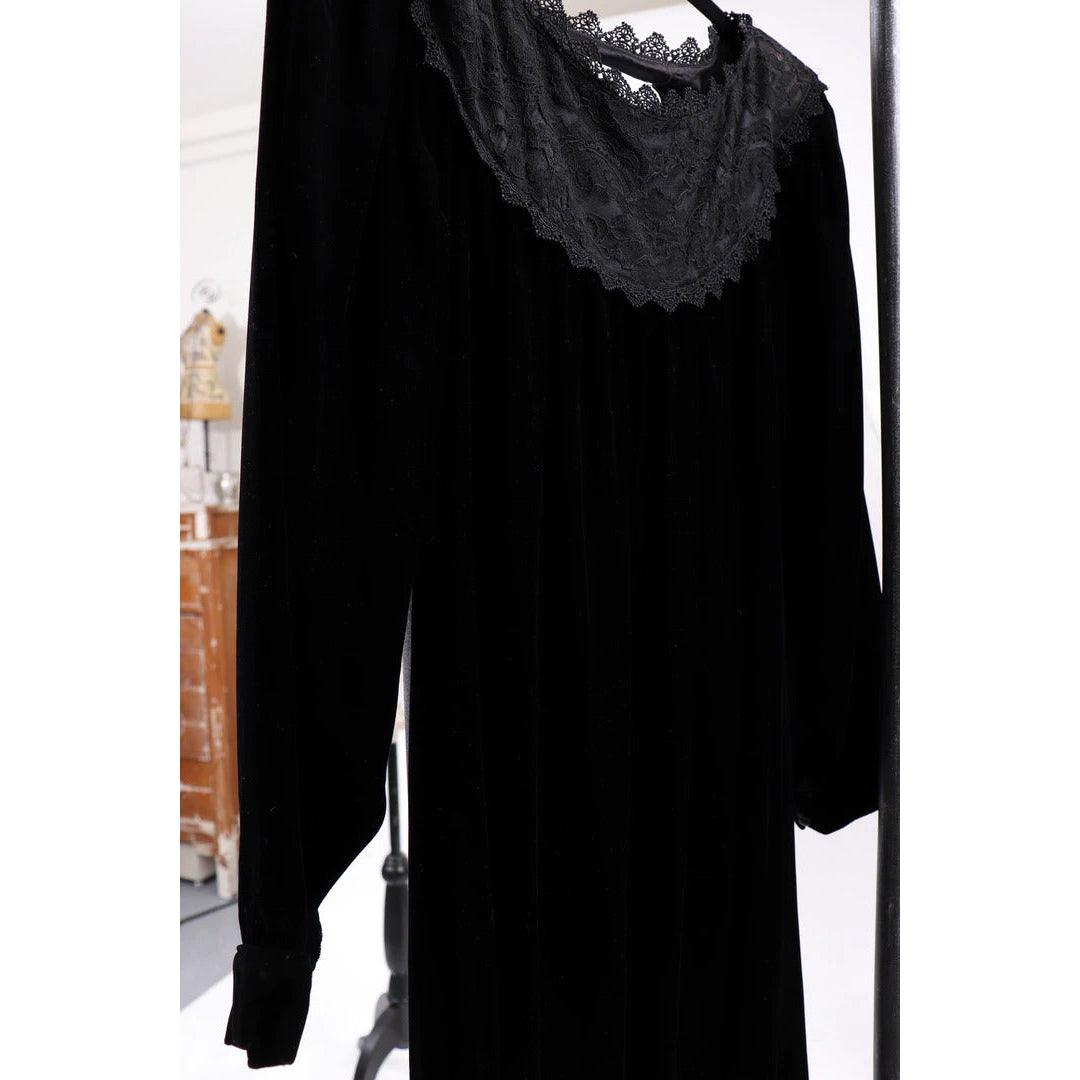 Pre-Owned JESSICA MCCLINTOCK 1980's Black Velvet Dress |  Size 12 - L/XL - theREMODA
