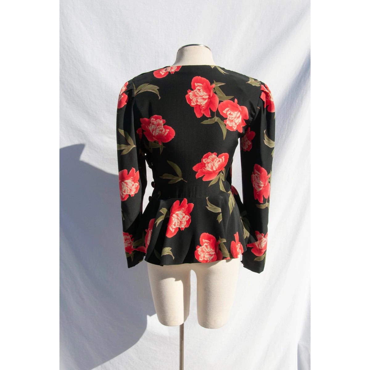CALVIN KLEIN 80s Rose Print Silk Peplum Top - theREMODA