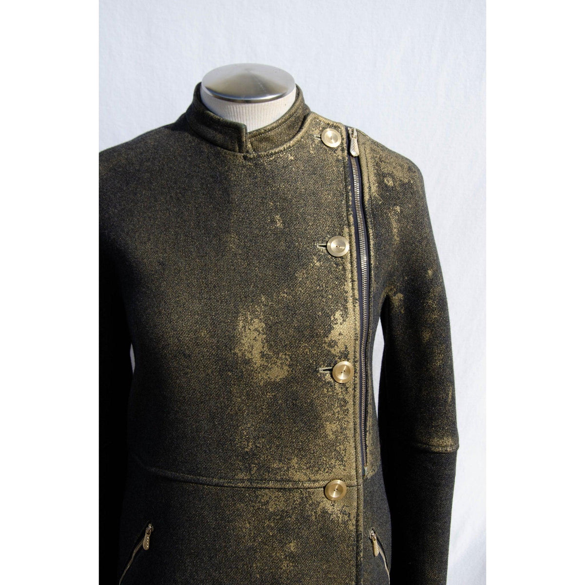 BOTTEGA VENETA Pre Fall 2012 Distressed Gold Coat | Size IT 40 - theREMODA