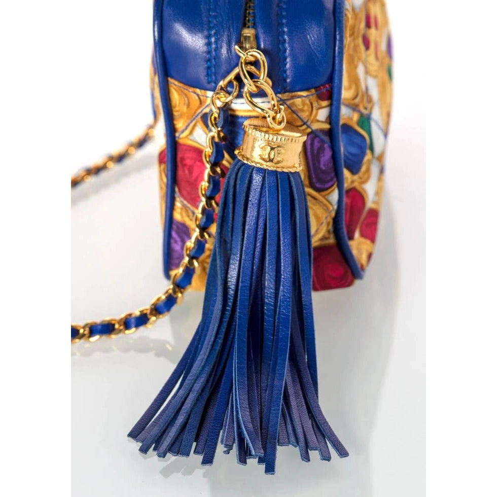 Timeless/classique silk crossbody bag Chanel Blue in Silk - 33850001
