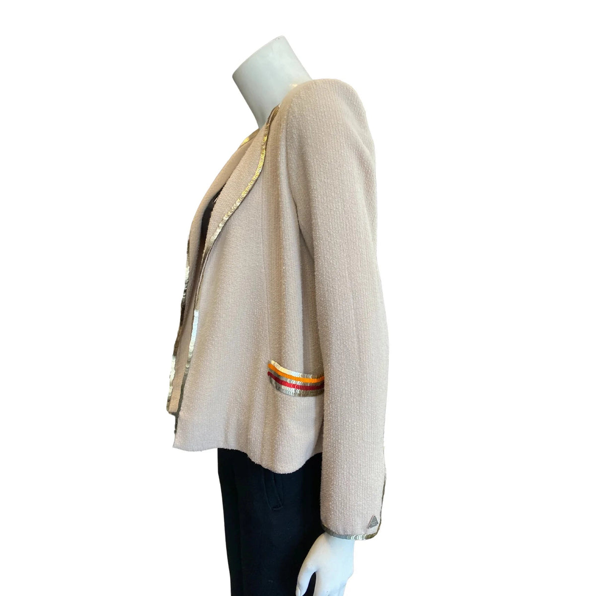 Pre-Owned CHANEL Cruise ’00 Wool Sequin Trim Blazer | Small - FR36 - US4 - theREMODA