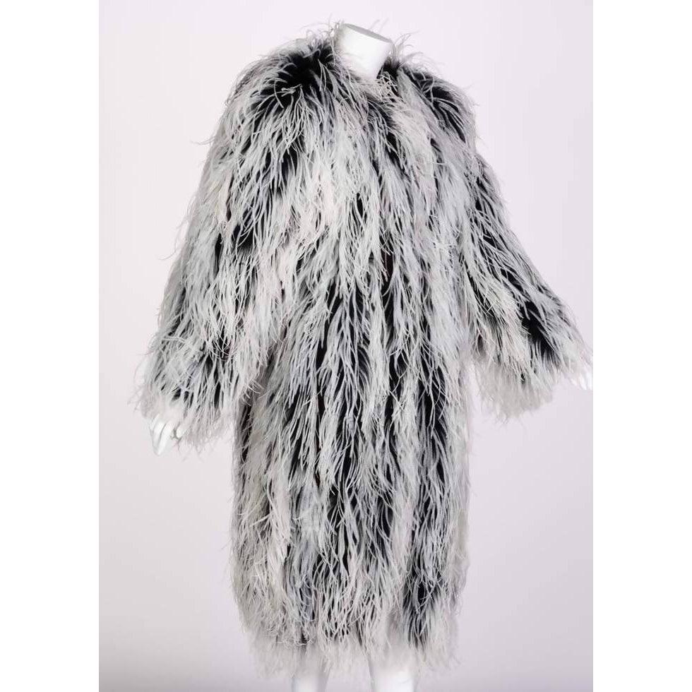 Pre-loved YVES SAINT LAURENT White & Black Ostrich Feather Coat | Size M/L - theREMODA