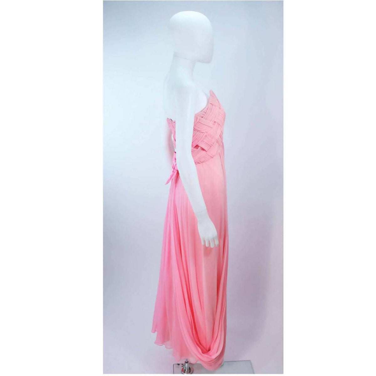 Pre-Owned ARNOLD SCAASI Pink Draped Chiffon Gown | Size 4/6 - theREMODA