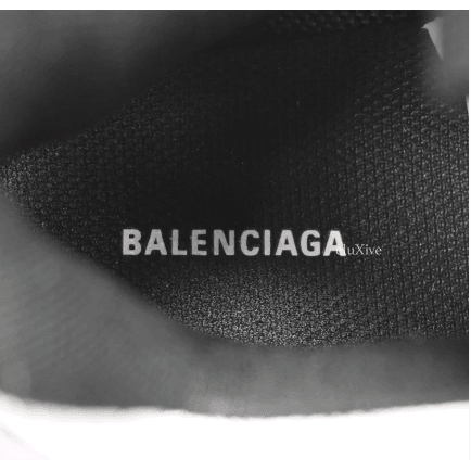 Pre- owned BALENCIAGA Triple S Trainer - theREMODA