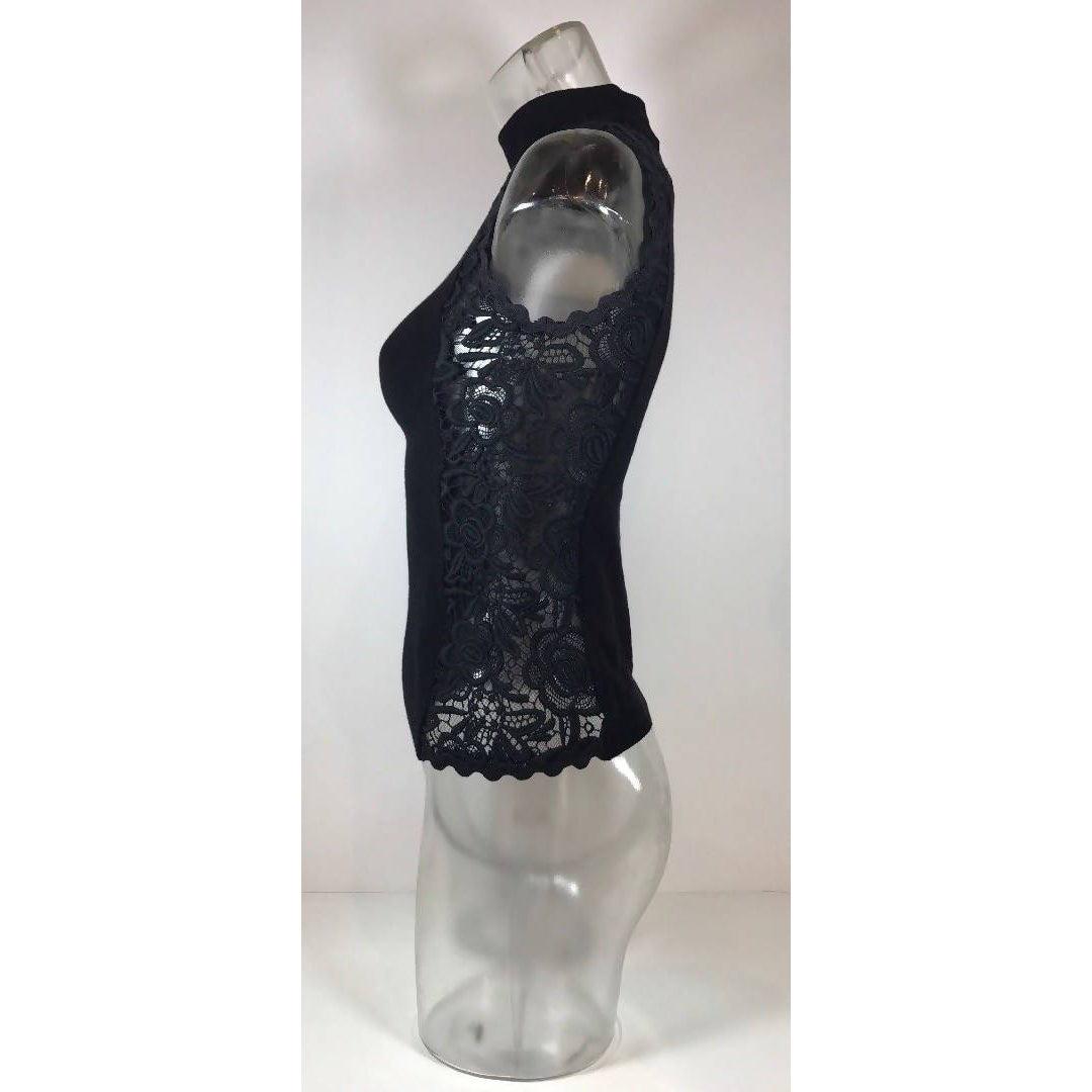 Pre-Owned BLUMARINE Black Sleeveless Top with Lace | Size US 2 - IT 38 - theREMODA