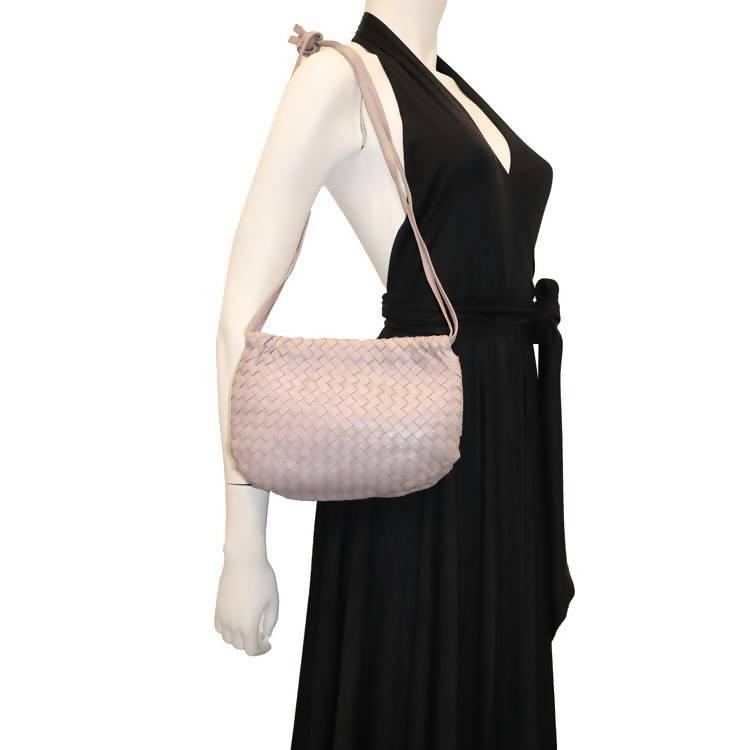 Pre-owned BOTTEGA VENETA Lavender Classic Woven Handbag with Strap - theREMODA