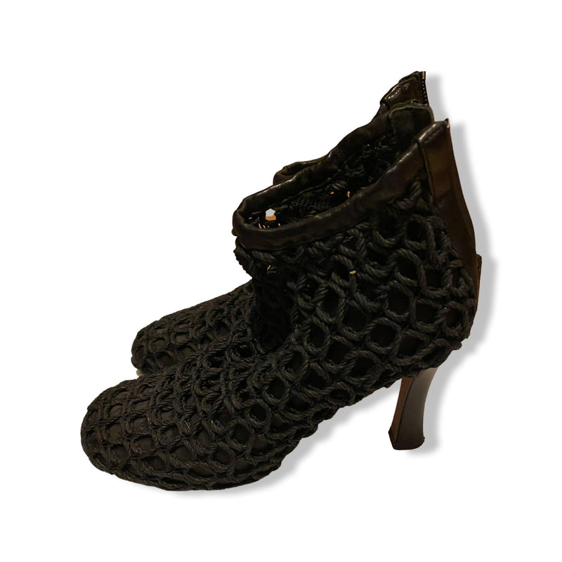 Pre-Owned CÉLINE Black Woven Ankle Boots - theREMODA