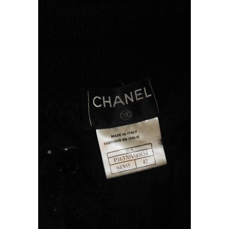 Pre-Owned CHANEL Black Ruffled Mohair Sleeveless Turtleneck | Size 42 - theREMODA