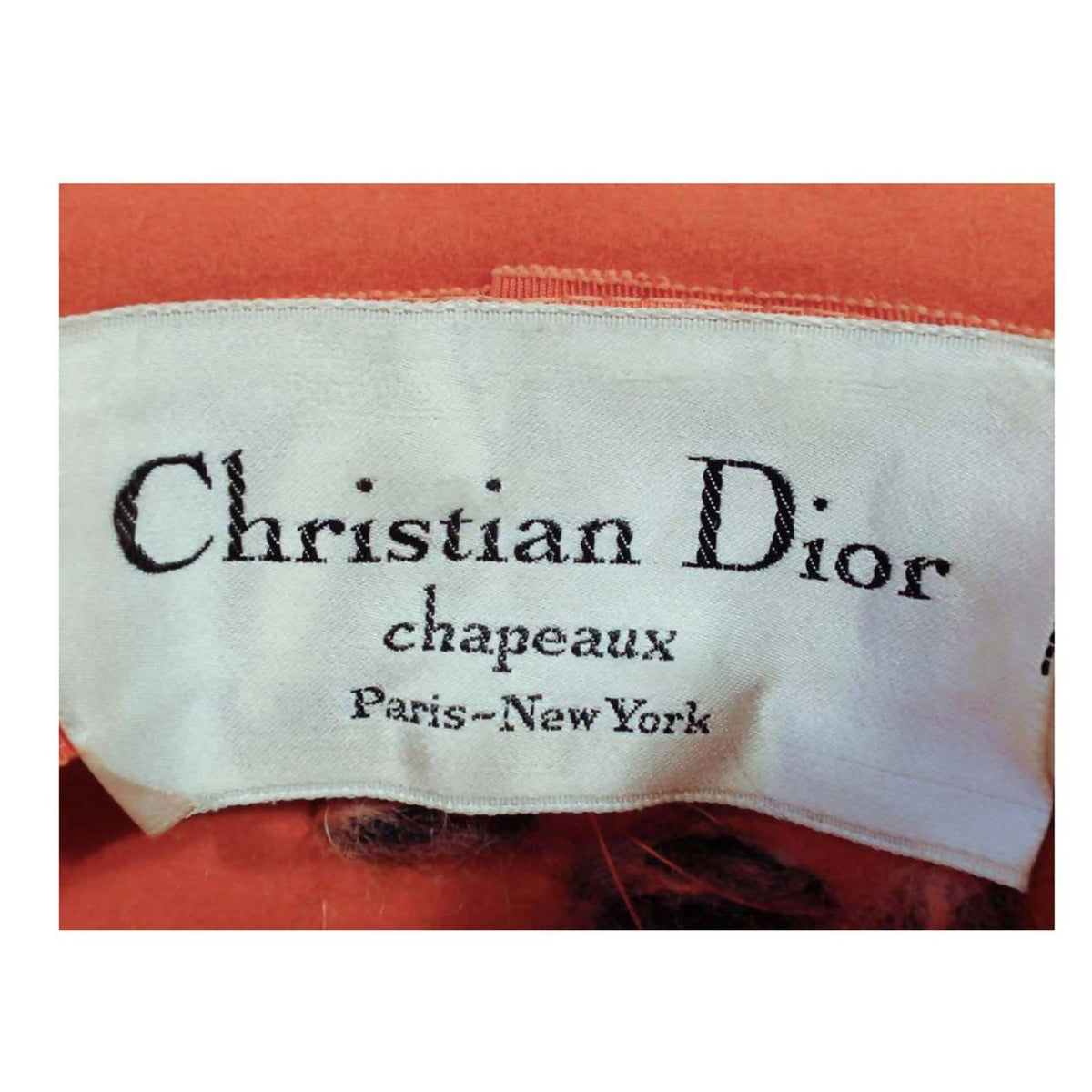 Pre-Owned CHRISTIAN DIOR Chapeaux Orange Floppy Hat - theREMODA