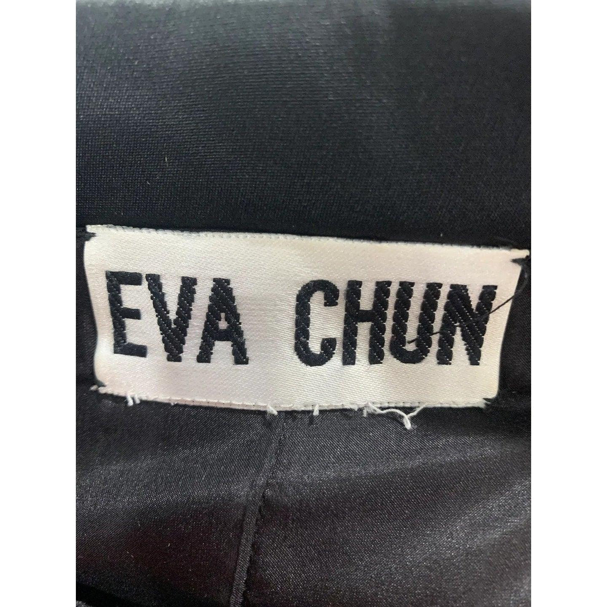 Pre-Owned EVA CHUN 80's Black and Snakeskin Skirt Suit - theREMODA