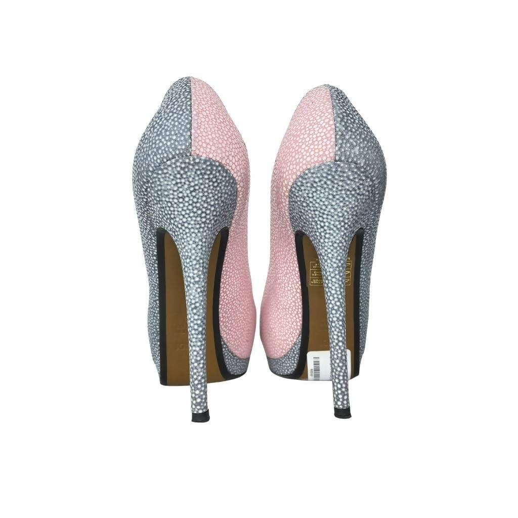 FENDI Pink & Grey Stingray Peep-Toe Pumps | US 8.5 - EU 38.5