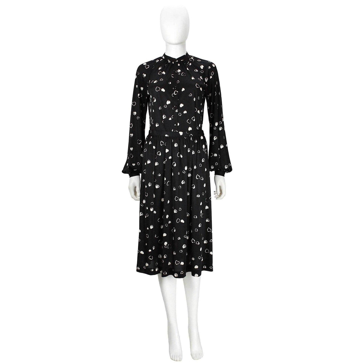 Pre-Owned HALSTON 1970's Black and White Hearts Blouse and Skirt Set | US 8 - theREMODA