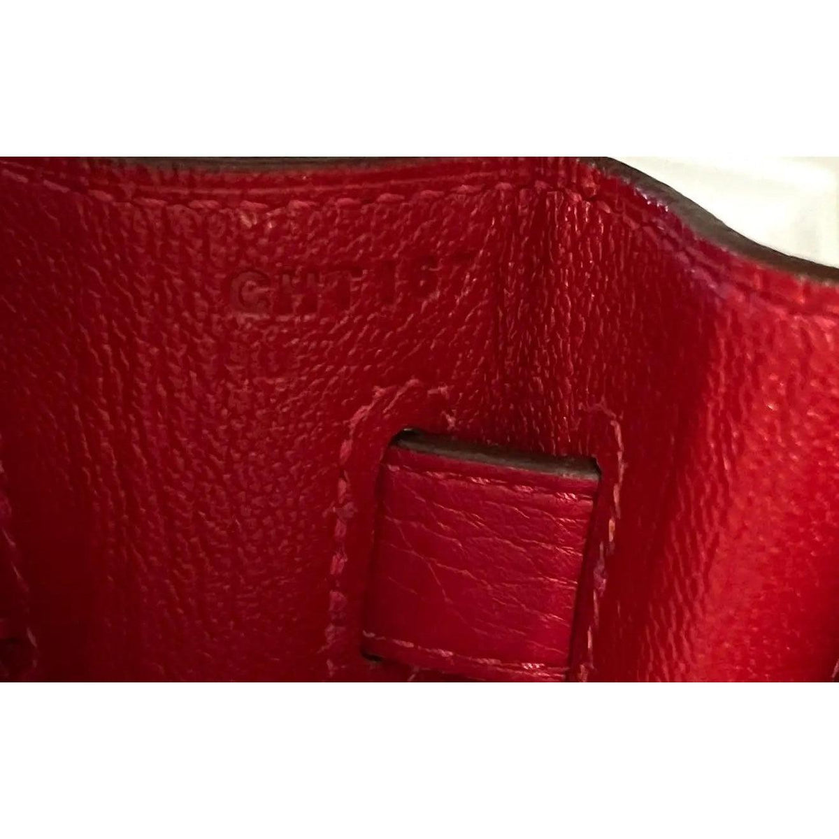 Pre-owned HERMES Kelly 32 Rogue Casaque Red Bag - theREMODA