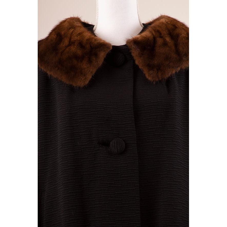 Pre-Owned MAISON DE COUTURE 50's Coat with Mink Collar | Size M/L - theREMODA