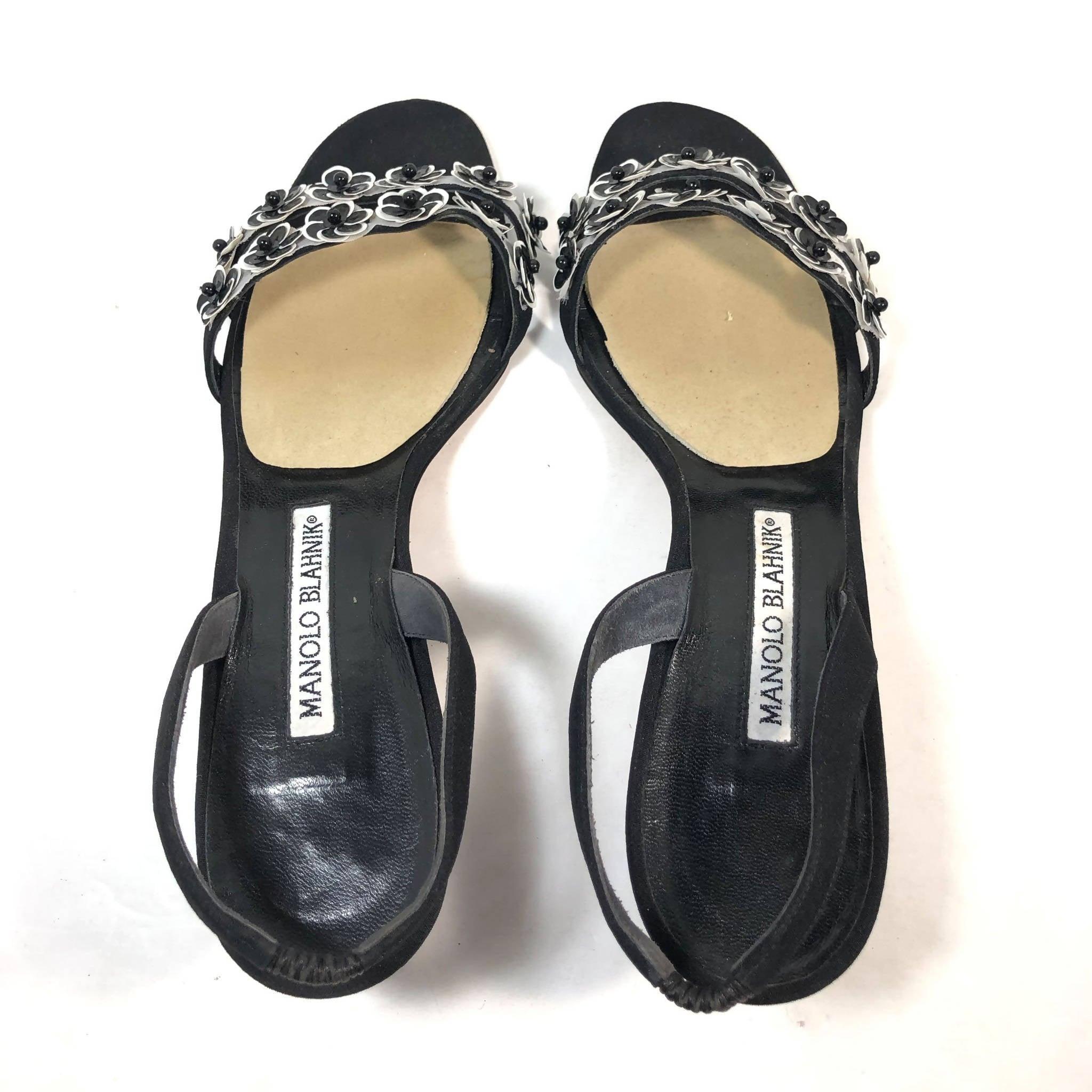 MANOLO BLAHNIK Black & White Slingback Heels with Floral Toe Strap ...