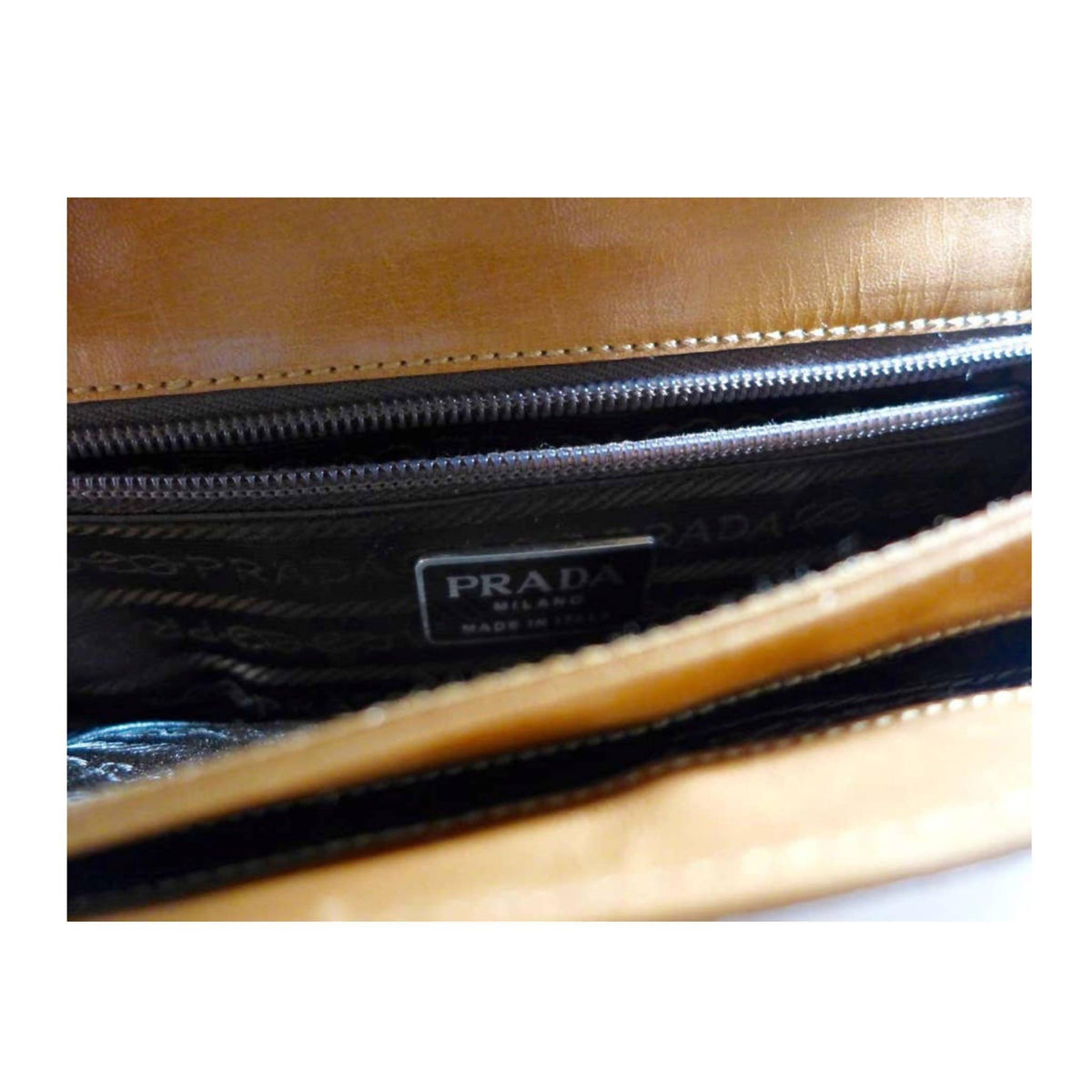 Pre-owned PRADA Brown Leather Stripe Shoulder Bag - theREMODA