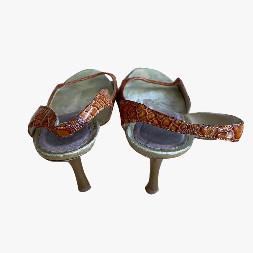 Pre-owned ROBERTO RINALDI Tan & Gold Stiletto Evening Sandals - theREMODA
