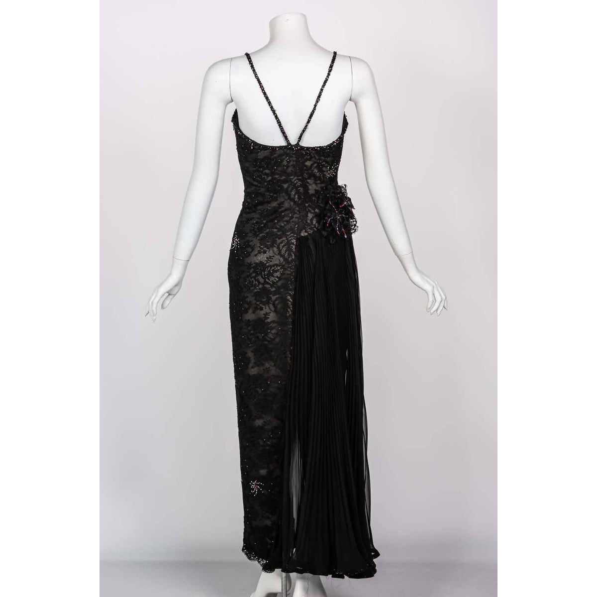 SAKS FIFTH AVENUE Lace Black Gown | Size S/M - theREMODA