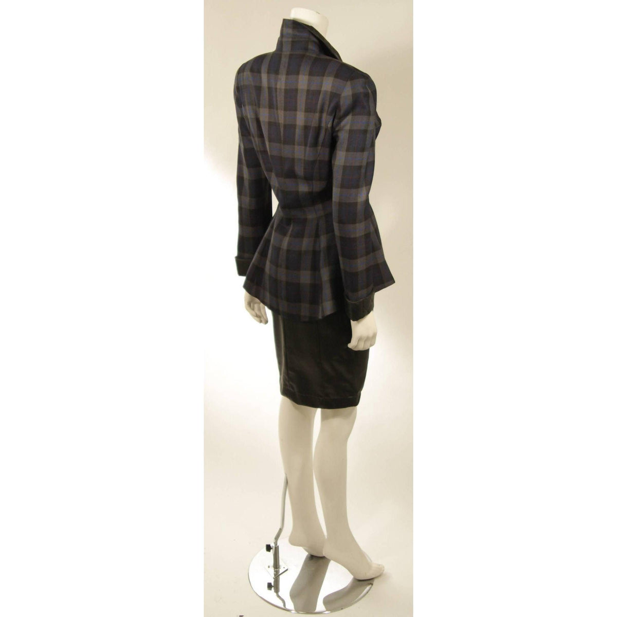 THIERRY MUGLER Navy and Grey Plaid Skirt Suit Set | Size 38 - theREMODA
