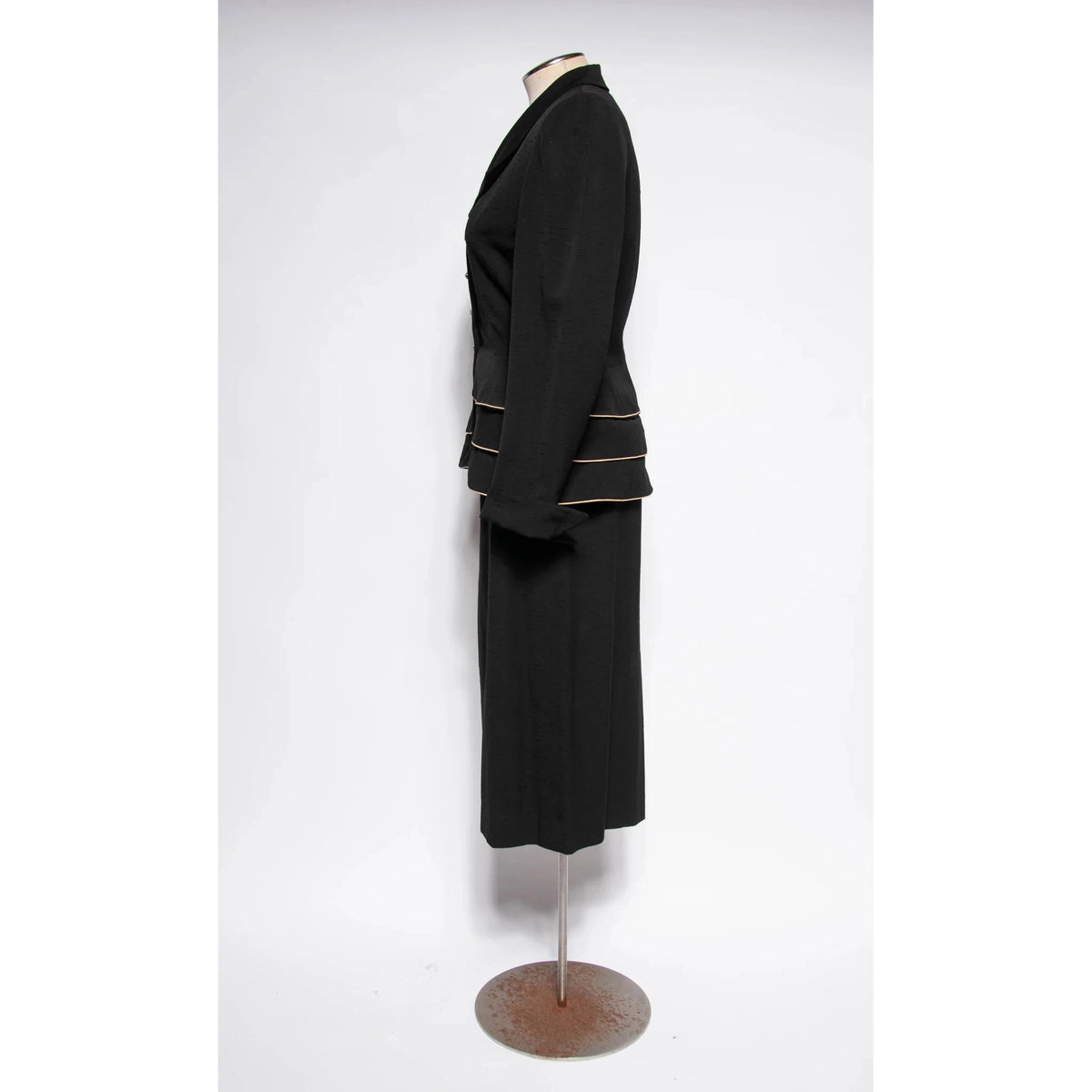 LILLI ANN DOCUMENTED 1953 Black Ripple Wool "New Look" Skirt Suit - theREMODA